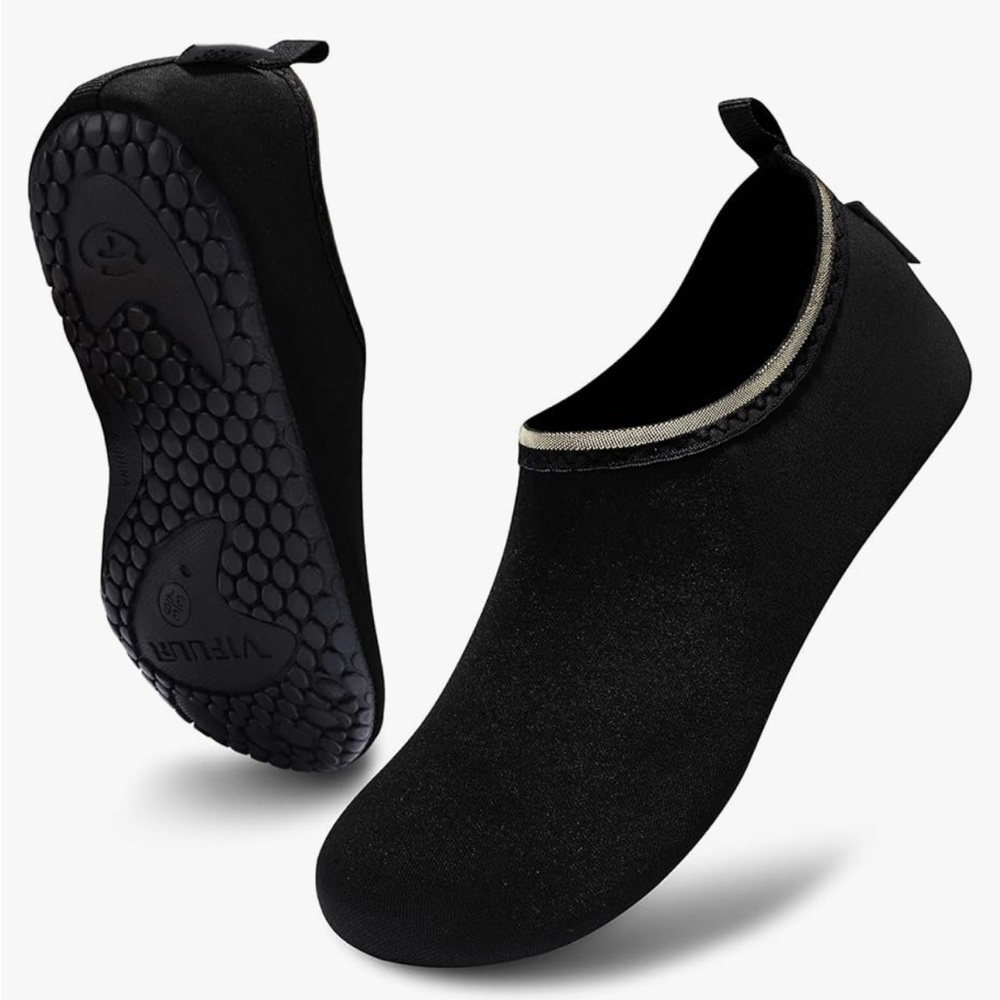 Black Water Shoe